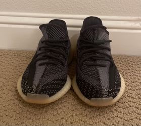 Yeezy Size 8.5