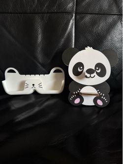 New eyeglasses holder and stand