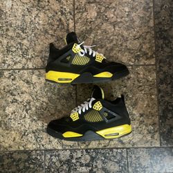 Jordan Thunder 4 