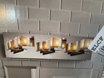 3-Light Vanity Bar