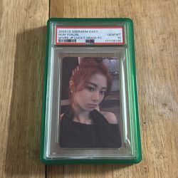 HUH YUNJIN LE SERRAFIM PSA10