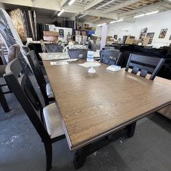 Dining Table Set – Modern & Stylish