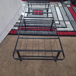Steal Foldable Twin Bed Frame