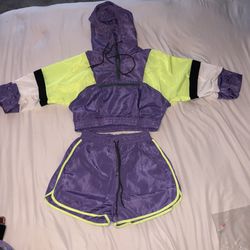 2 pc skittles set.
