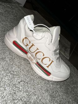GUCCI MEN SIZE 10