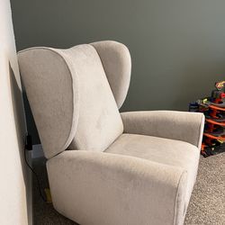 Recliner (Crate & Barrel)
