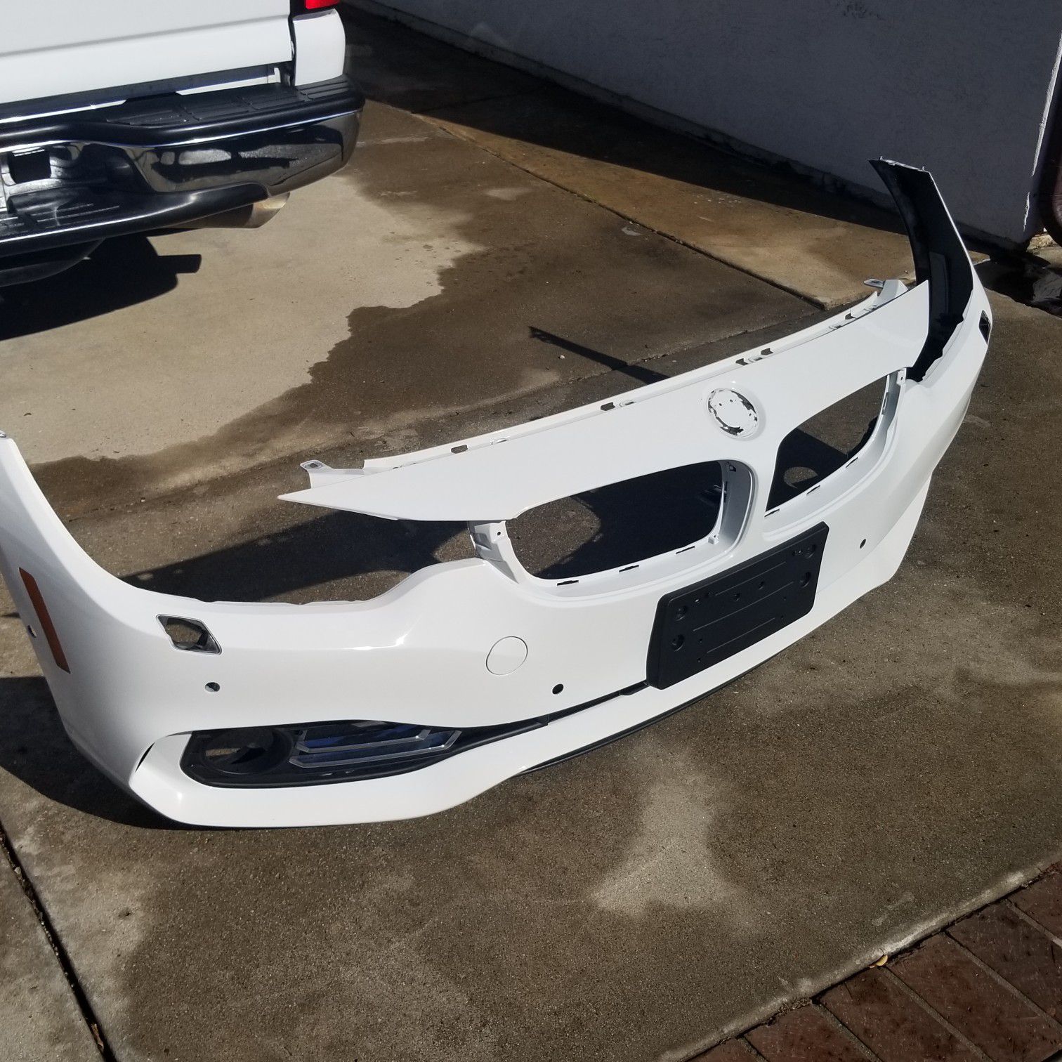 BMW 4 series front bumper and side skirts for sale!!