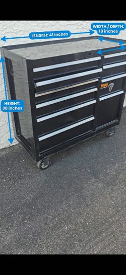 Large Black 41-Inch Rolling Toolbox Chest