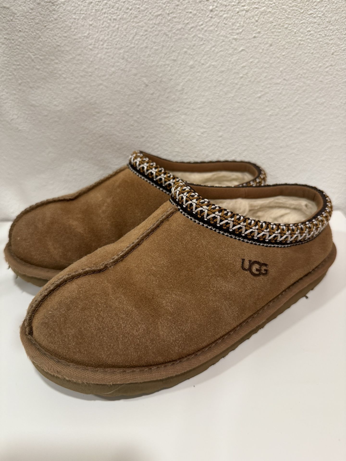 Girls Uggs Size 3