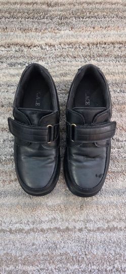 Boys dress shoes  size 5 black