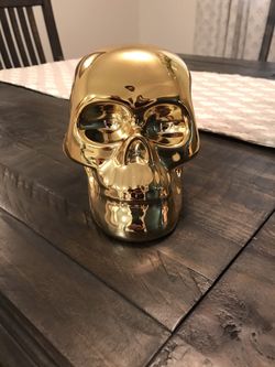 Ceramic gold skull