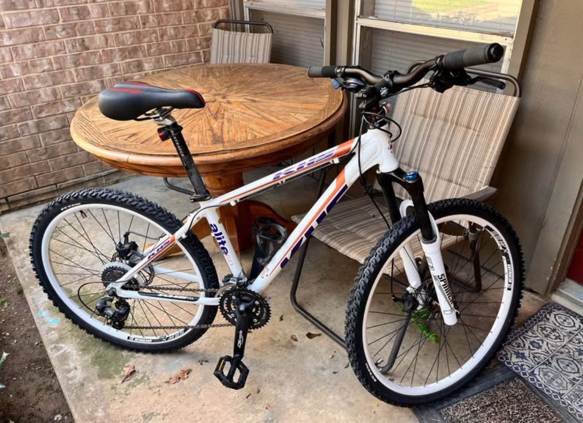 KHS Alite 150 Mountain Bike 