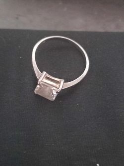Cubic Zerconic Silver Ring