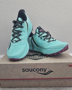 Womens Sneakers Trail Shoes 8.5