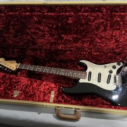 Fender 70th Anniversary Player Stratocaster w/ Case