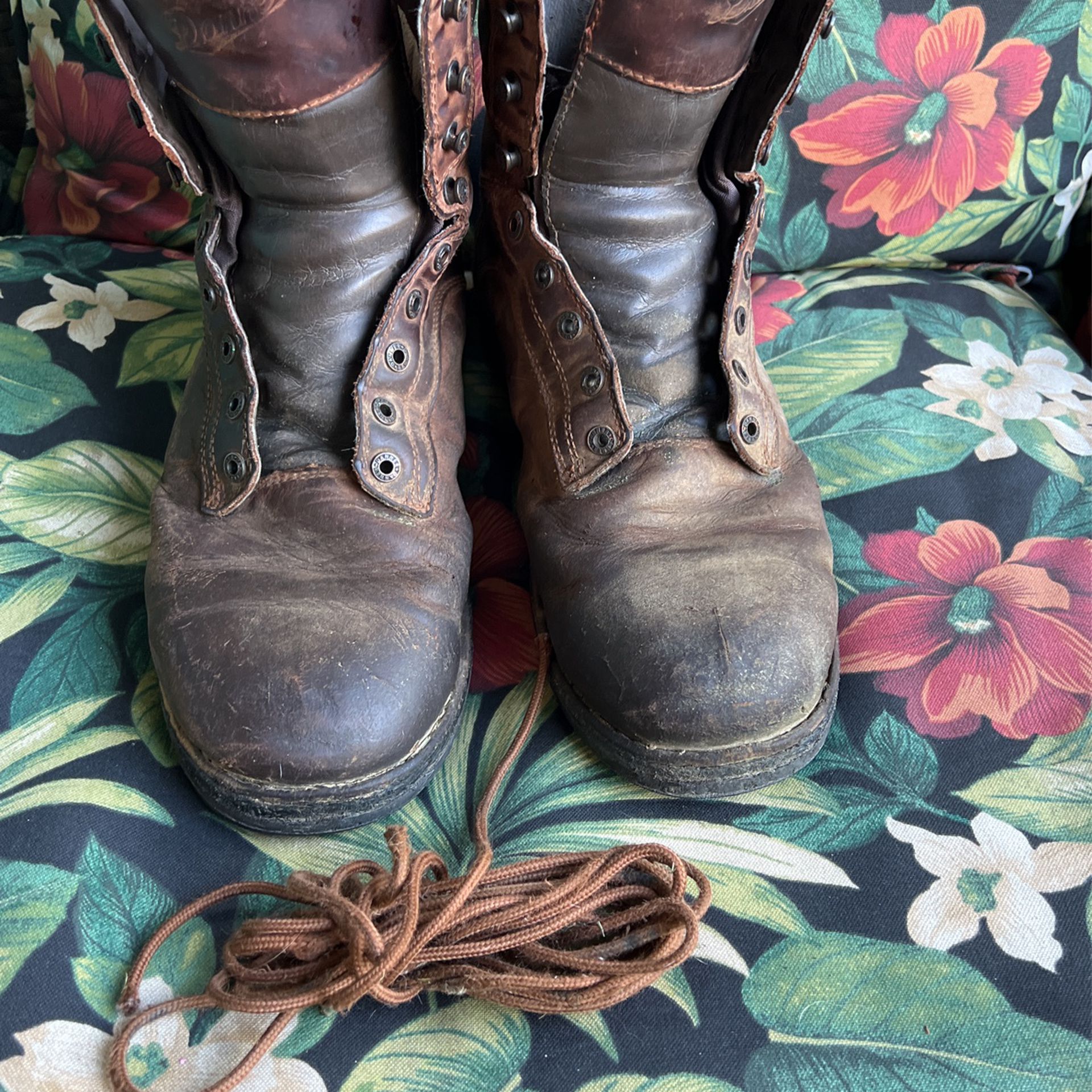 Danner Mens 13 Leather Work Boots Used May Need Some TLC Still Lots Of Life Left View Pictures Ask ?s