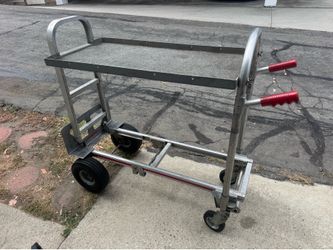 Magliner Deluxe utility camera cart