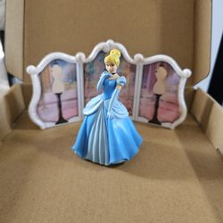 Cinderella 3" Cake Topper 