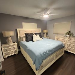 King size bedroom set without the mattress