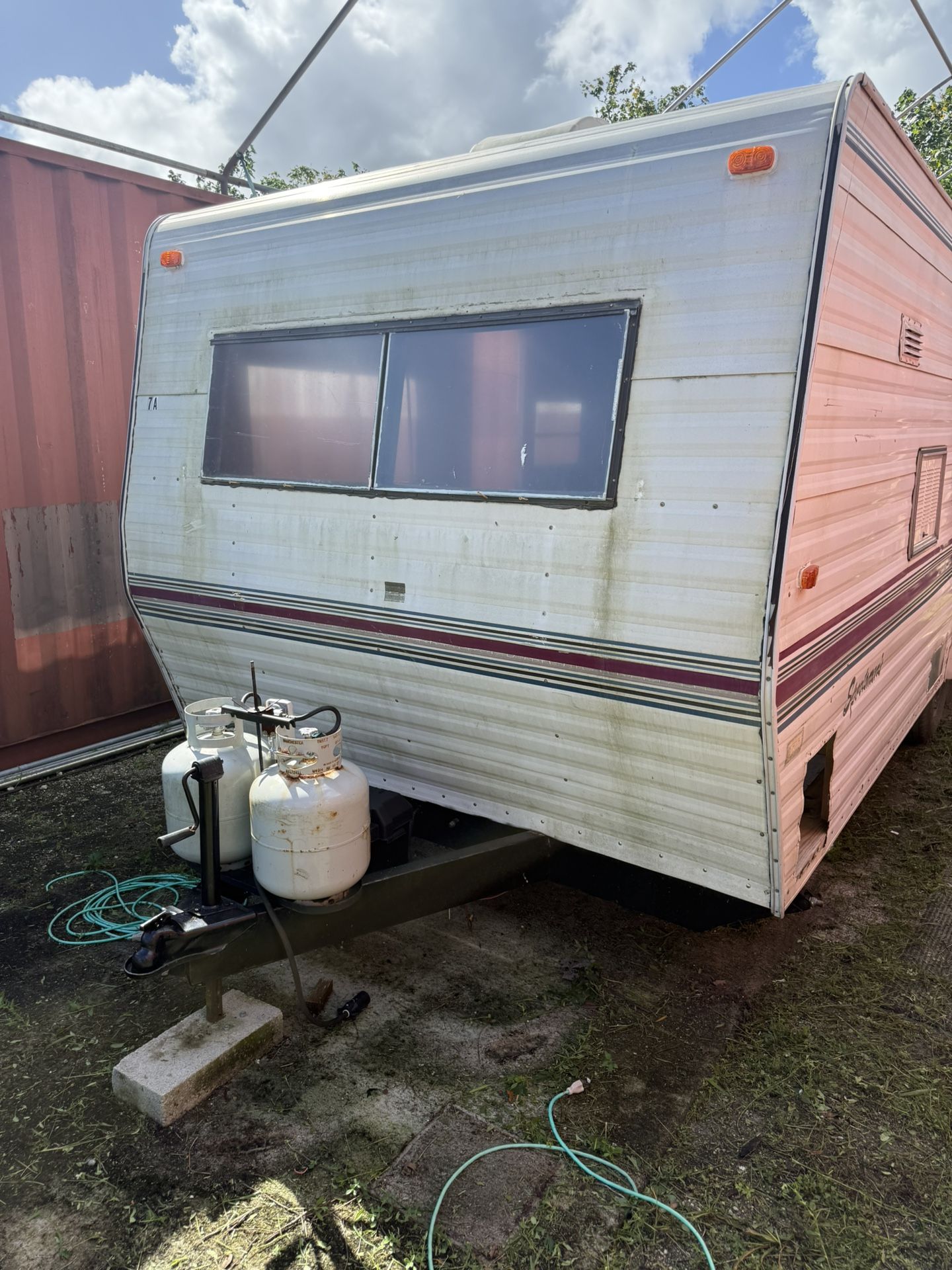 25ft Sportman travel trailer project