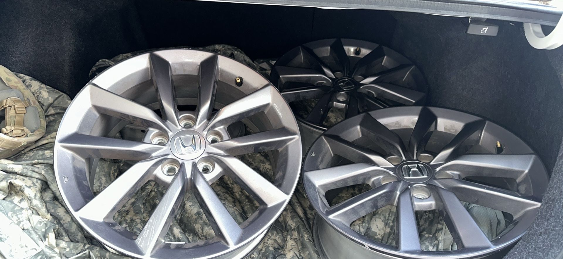 2020 Honda Civic Rim