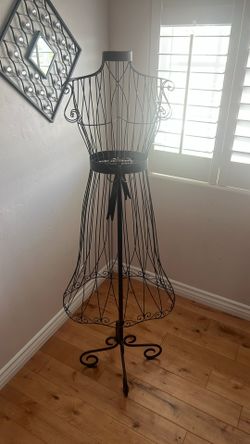 Iron Dress Form