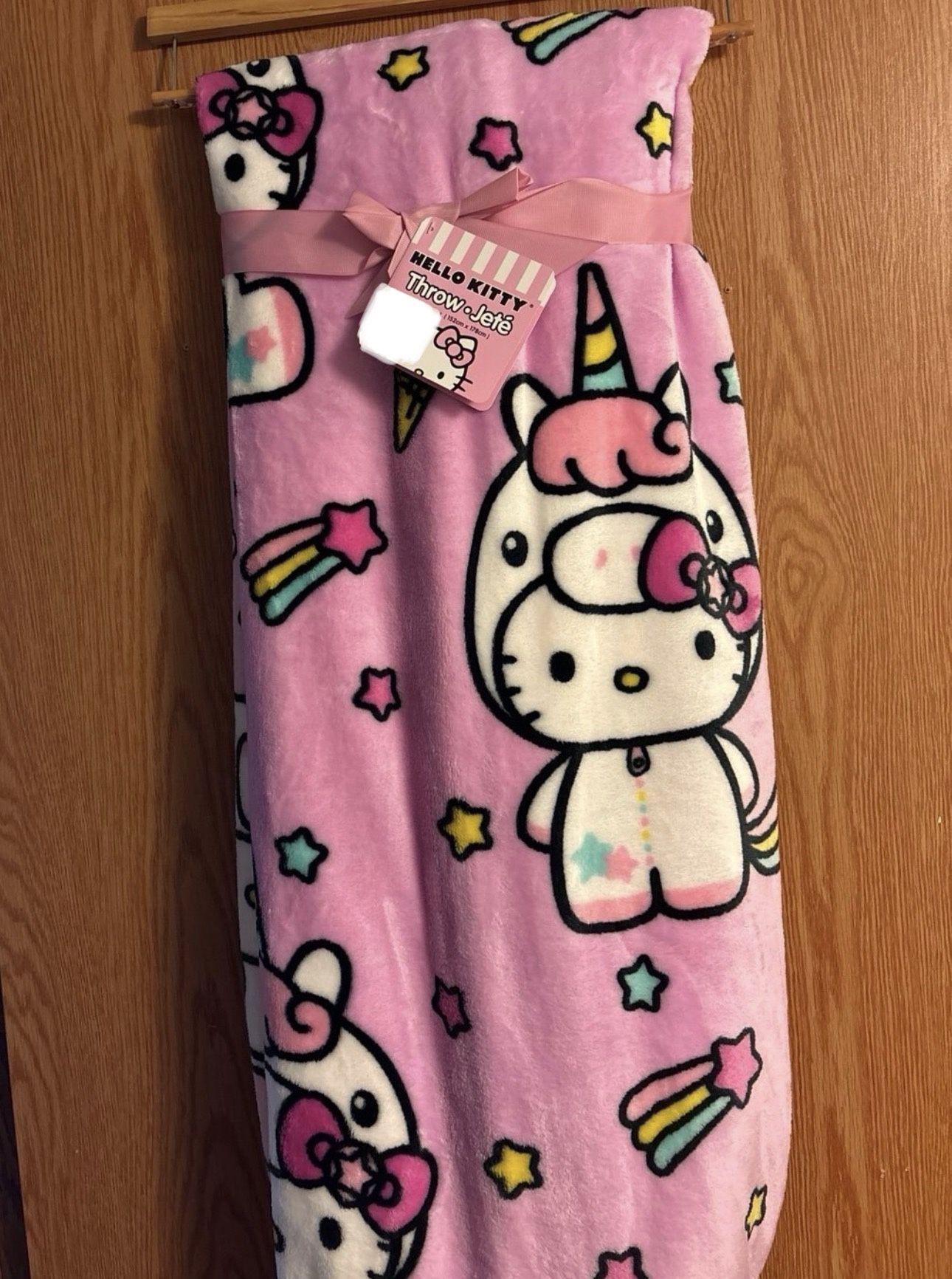 Hello kitty blanket
