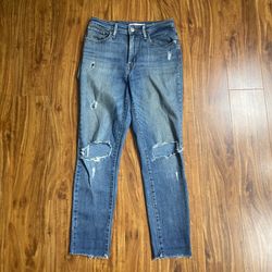 Levi's Distressed High Rise Skinny Jean Size 27