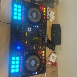 ddj800