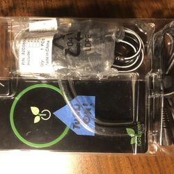iGo Green Laptop charger w/USB (for charging phones)