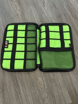 Electronics Organizer Pouch
