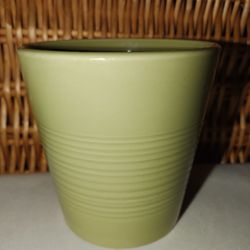ROUND SAGE GREEN CERAMIC FLOWER POT