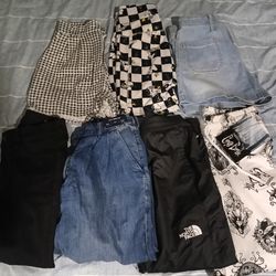 Corpse Bride, Hollister, American Eagle And North Face Clothes Bundle 