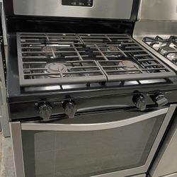 Whirlpool gas stove everything works with warranty delivery+ installation fee depends on address 🏠🚛🛣️