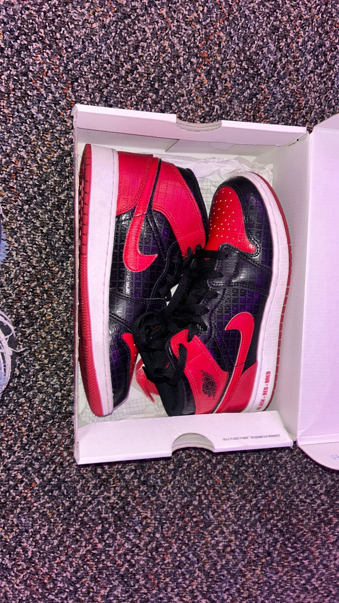 red-black, high, nike jordan (size 5.5 in men)