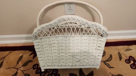 White Wicker Magazine Rack