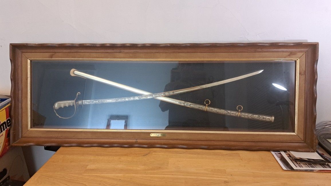 Cavalry Officers' Sabre Decorative Accessory
