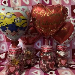 Glass Bear 🐻 With Chocolates And Balloon