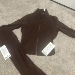 Lululemon Set Brown Size 8