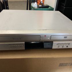 Dvd  & Cd’s Play Good Condition  Vintage 