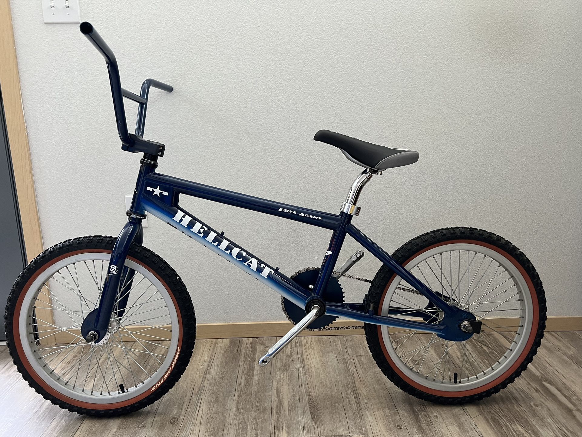20” Free Agent Hellcat Bmx Bicycle Dirt Jump Bike