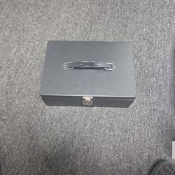 Medium Cash Box 