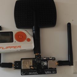 Flipper Zero with Ruckus Wifi Dev board