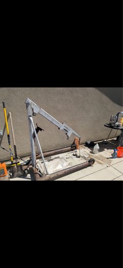 Engine hoist