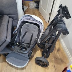 Graco Foldable Stroller with Multi Position Reclining Seat