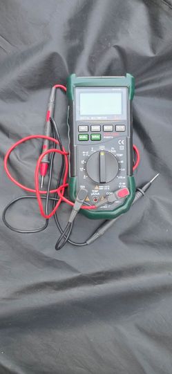 Cen-Tech P98674 14-Function Professional Digital Multimeter