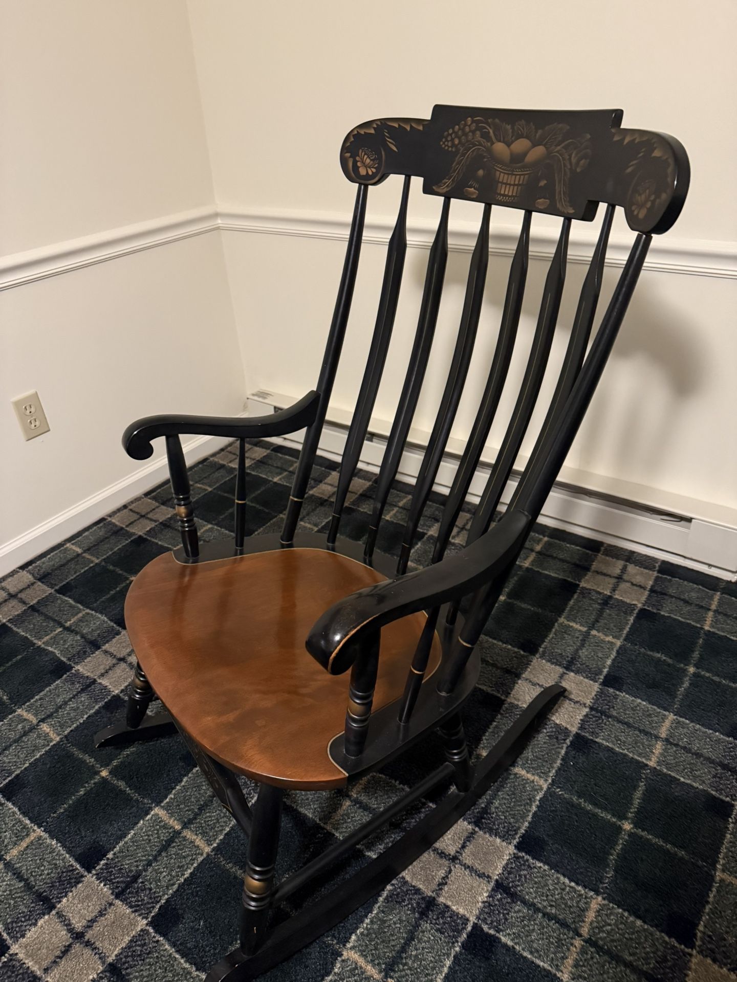 Vintage Hitchcock Black Harvest