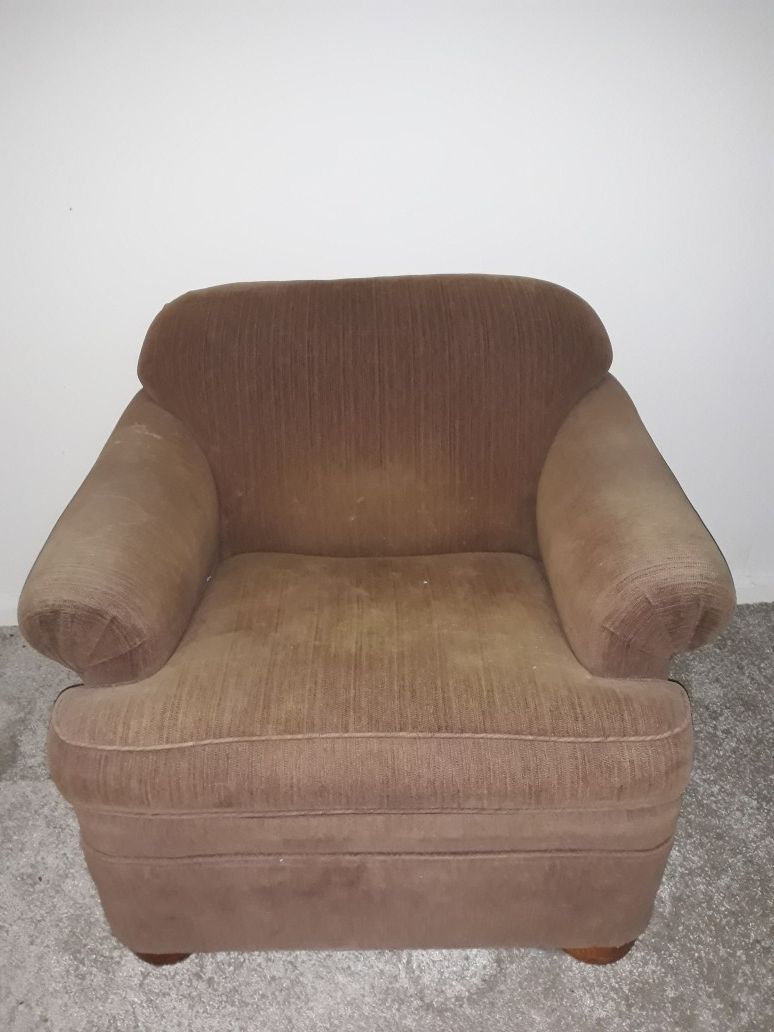 Single Chair chocolate color