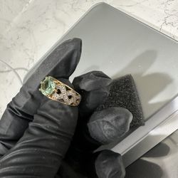 Technibond Sterling Silver Green Stone Ring – 925 Silver with Sparkling Accents 