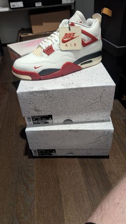 Jordan 4